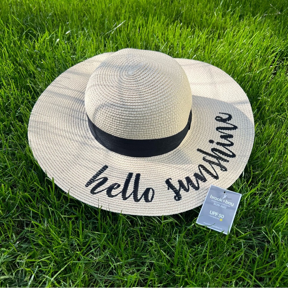 Brook and bay beach sun hat